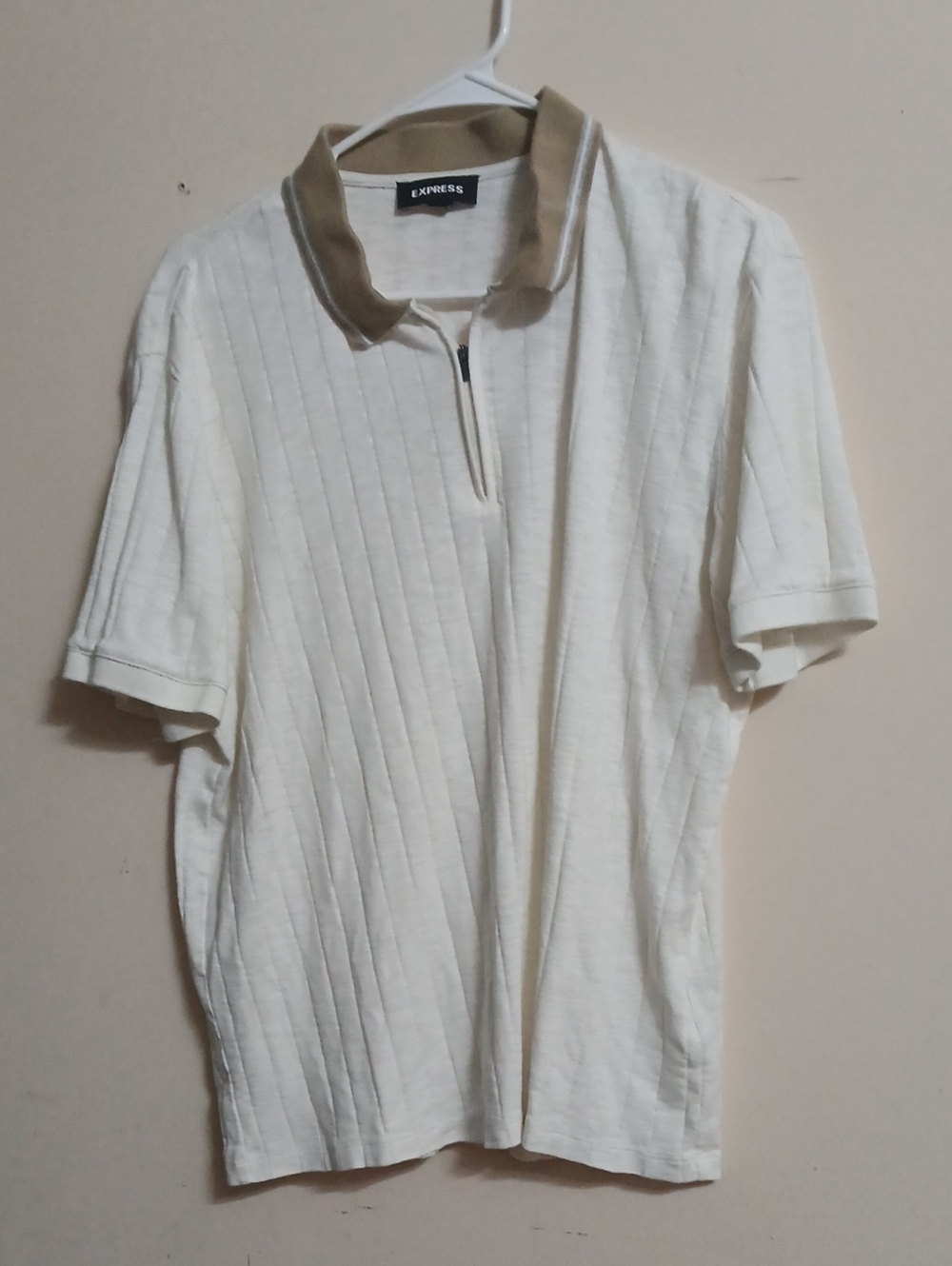 Express Men's Cream Short-Sleeve Polo with Tan Contrast Collar